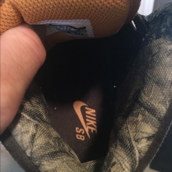 RARE: Nike Sb Team Edition Mids - Picture 5 of 6